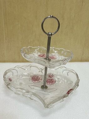 Vintage Mikasa Treasured Memories Heart 2-Tier Crystal Server tray